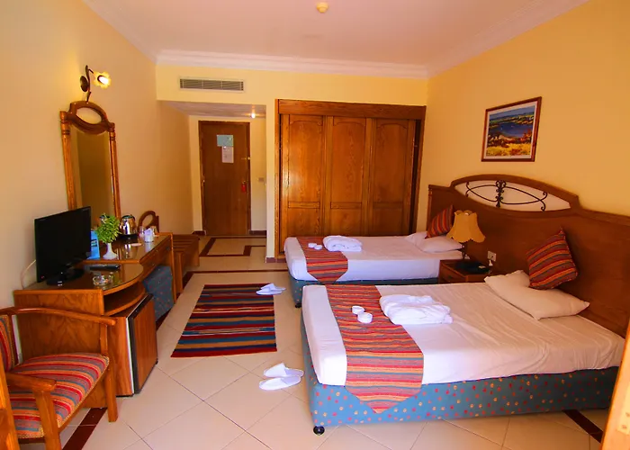 Resort Coral Hills 3*