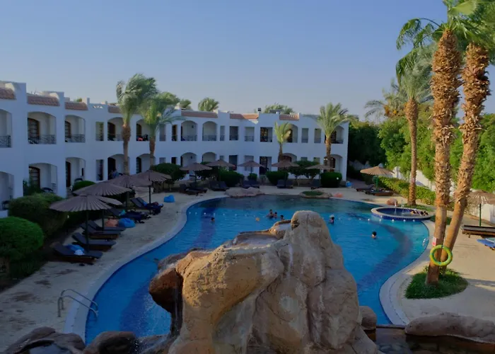 Coral Hills