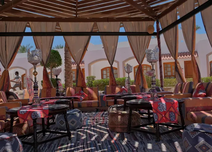 Coral Hills Resort 3*