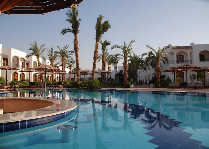 Resort Coral Hills 3*