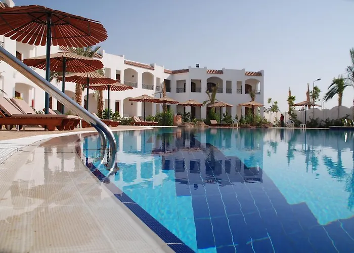 Coral Hills Resort 3*
